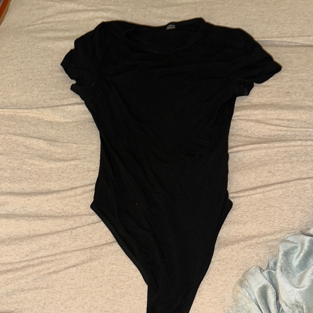 SHEIN Black Short Sleeve Bodysuit